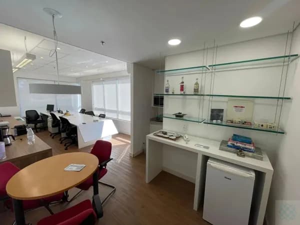 Sala Comercial Premium - 40m² - Ed. Link Tamboré - Vista Reserva!
