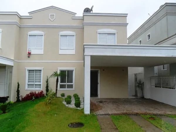 CASA 157m2, 3 DORMITÓRIOS, 1 SUÍTE EM TAMBORÉ!