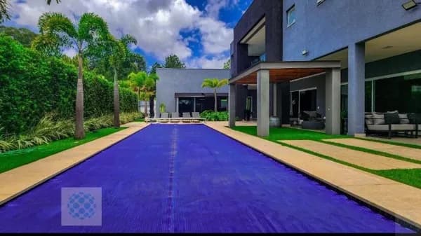 VILA SOLAIA - CASA 4 SUÍTES, MOBILIADA E DECORADA!