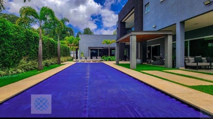 VILA SOLAIA - CASA 4 SUÍTES, MOBILIADA E DECORADA!