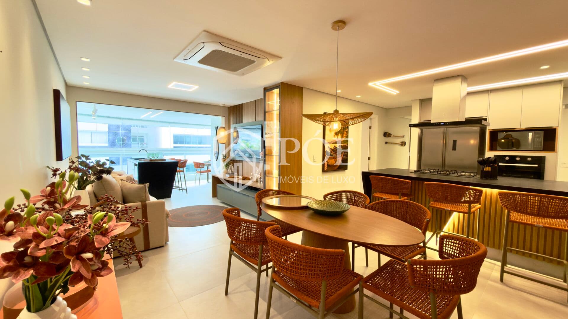 Apartamento de alto padrão no bairro Riviera em Bertioga-SP