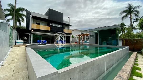 Casa Alto Padrão em Riviera, Bertioga/SP