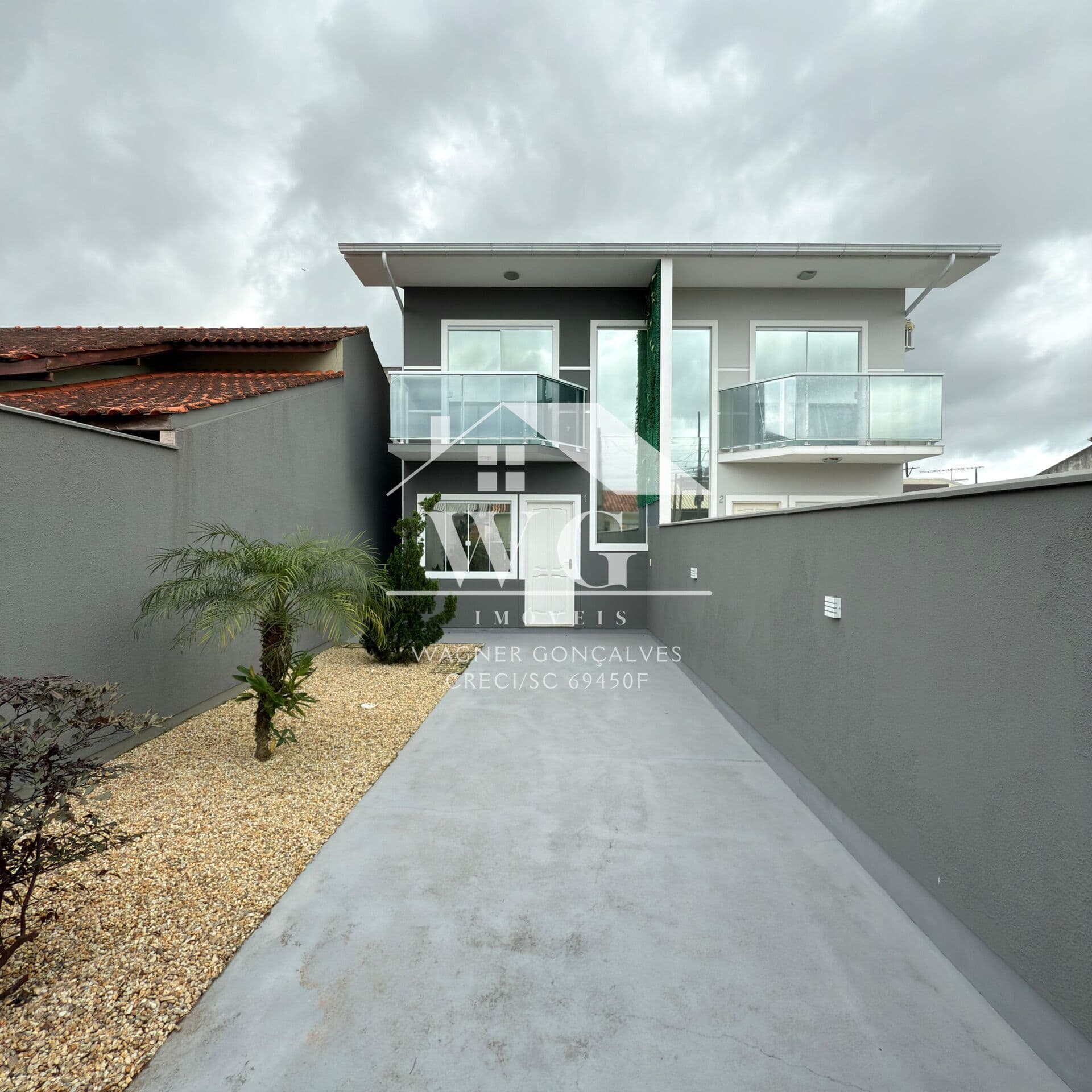 Casa Sobrado em Forquilhas, São José/SC