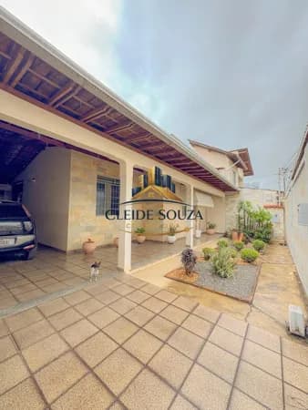 Casa a venda no Bairro Belvedere em Cel. Fabriciano.