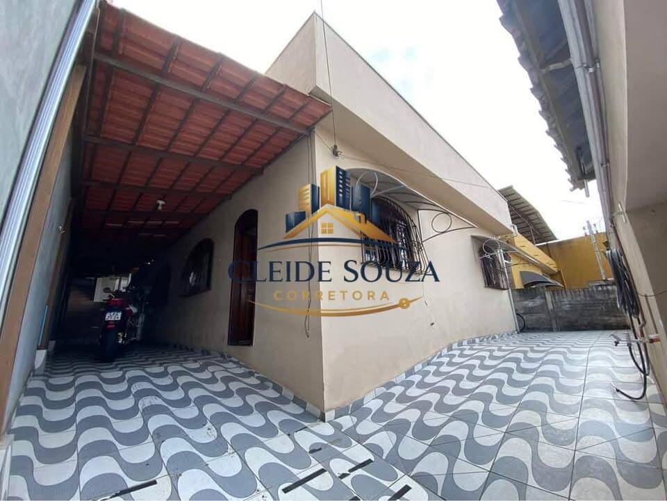 ÓTIMA CASA AMPLA NO BAIRRO ALIPINHO - CEL. FABRICIANO!
