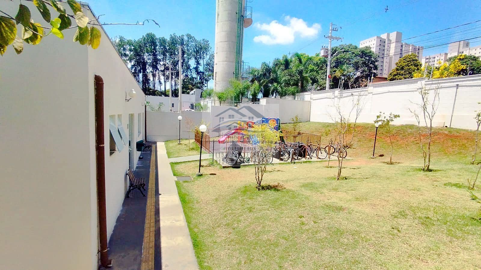 Apartamento em Residencial Santinni