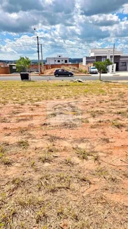 Terreno em Condomínio Jardim São Lucas