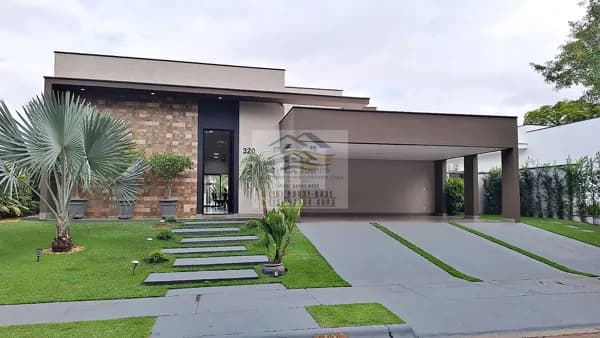 Casa em Condomínio Fazenda Jequitibá