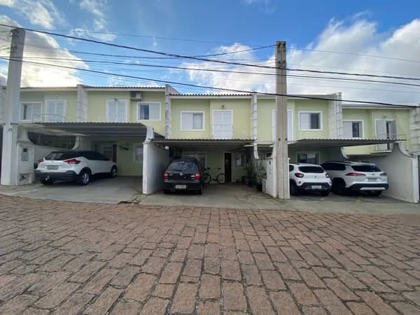 Casa de Condomínio em Sorocaba - Jardim Ana Maria