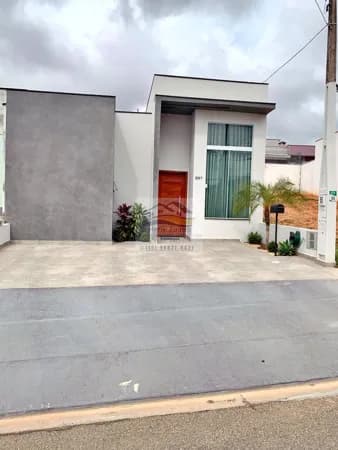 Casa de Condomínio em Sorocaba - Parque São Bento