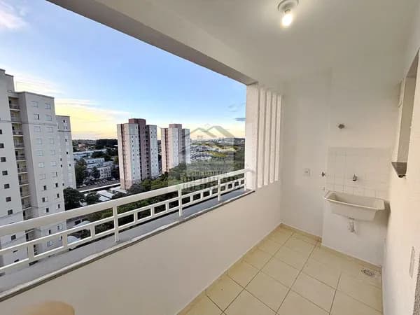 Apartamento Padrão no Residencial Brisas do Parque
