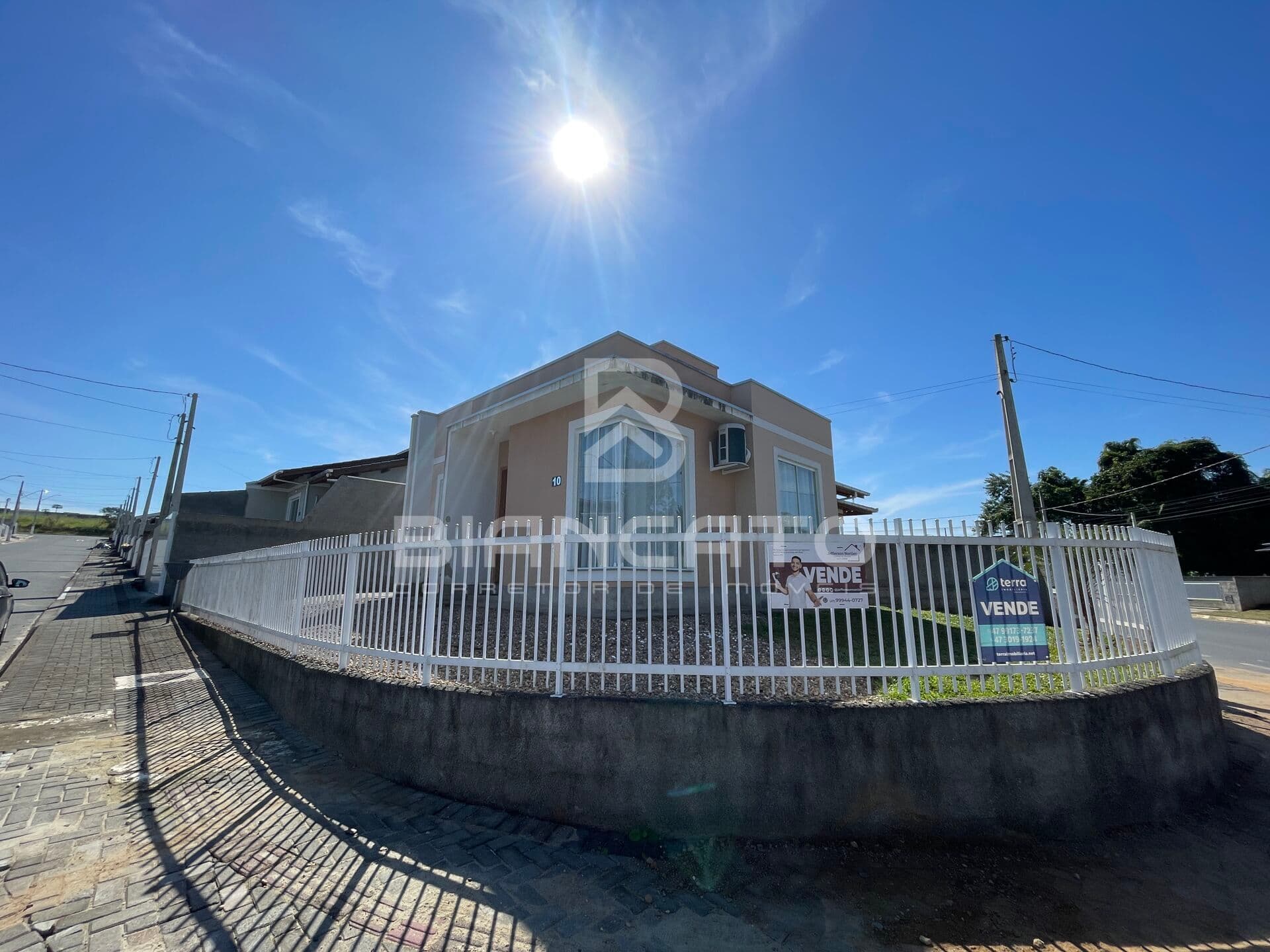 Casa de esquina no bairro João Paulo II em Indaial