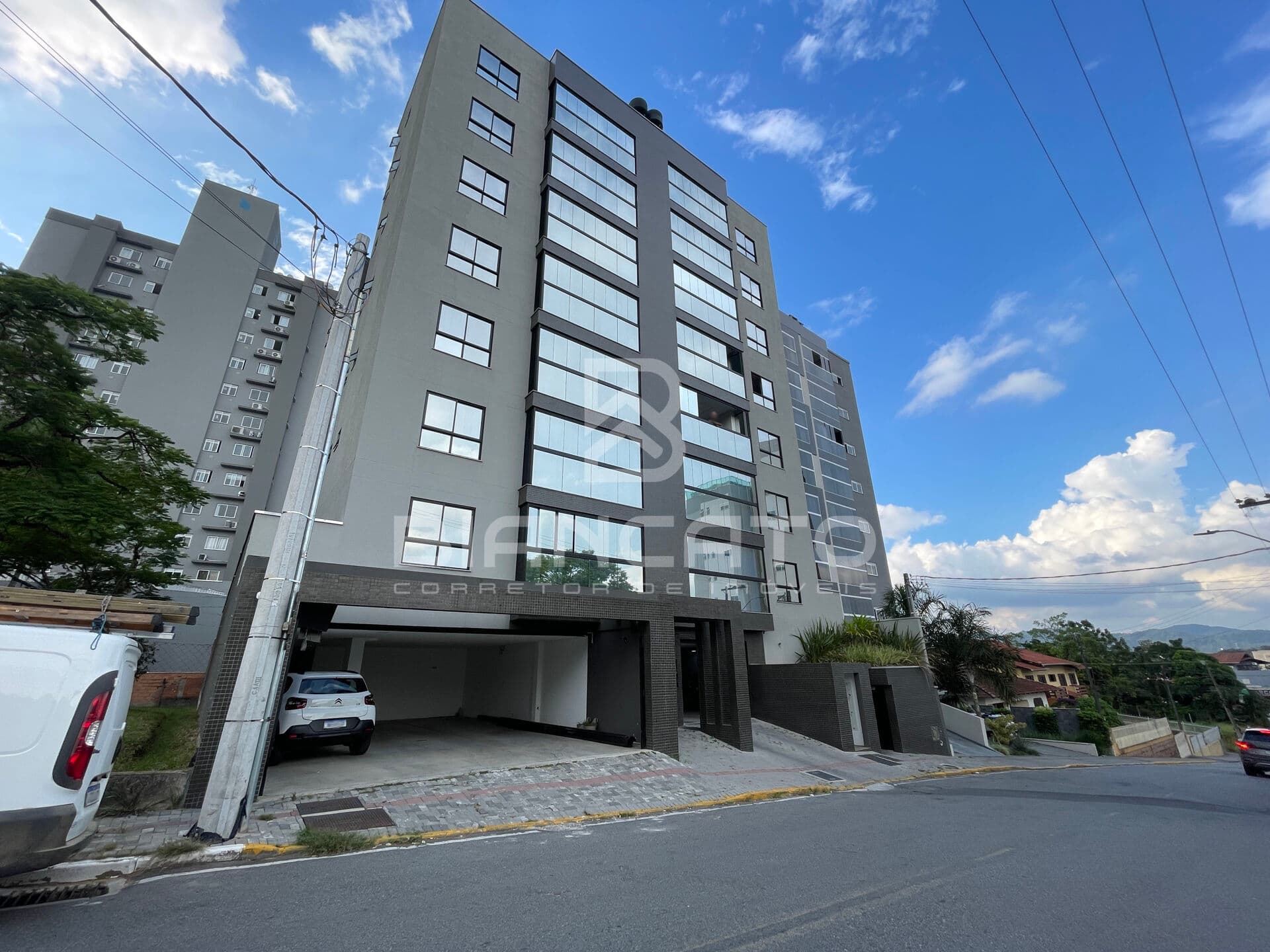 Apartamento com 3 dormitórios em localização privilegiada no bairro das Nações em Indaial
