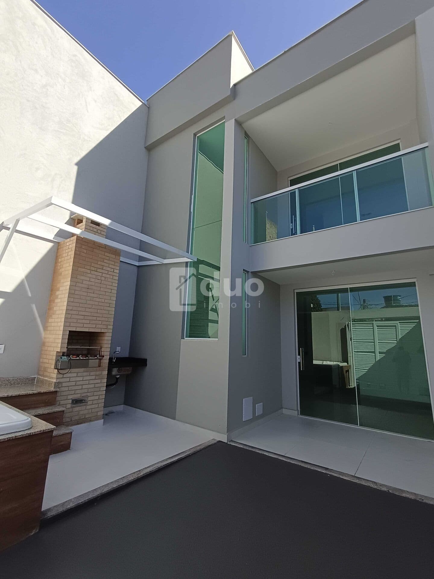 Casa Nova toda em porcelanato em Nova Itaparica