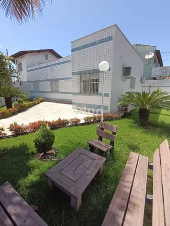 Casa verdadeiramente Grande podendo ser Comercial e Residencial