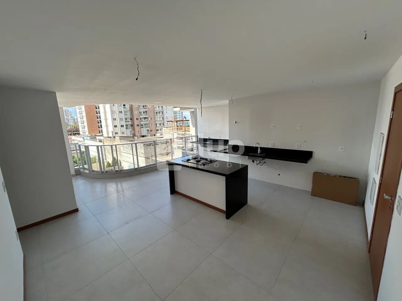 Ed. Aloha Residence - Apartamento com 2 Quartos (1 Suíte) à Venda – Praia de Itaparica