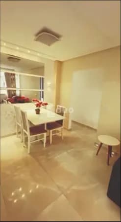 Apartamento Padrão Clássico Mobiliado Amplo quadra da Praia em Itapuã