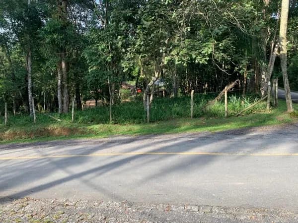 Terreno à venda no bairro Jardim Renata em Itapecerica da Serra/SP
