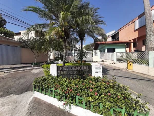 Casa à venda no bairro Jardim Sandra em São Paulo/SP