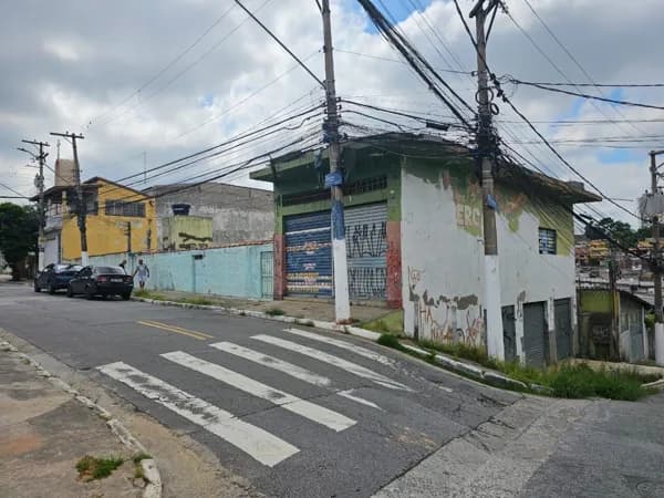 Terreno à venda no bairro Parque Ipê em São Paulo/SP