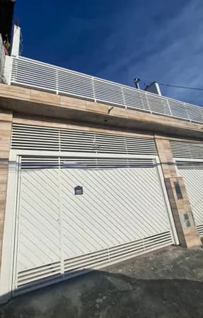Sobrado à venda no bairro Jardim Modelo em São Paulo/SP