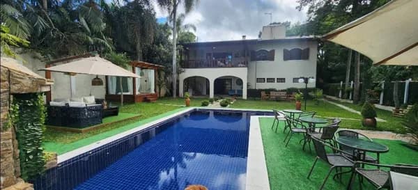 Casa à venda no bairro Colibris em Embu-Guaçu/SP