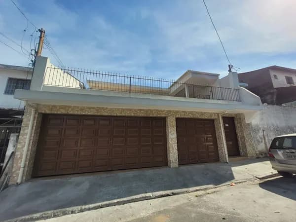 Casa à venda no bairro Jardim Regis em São Paulo/SP