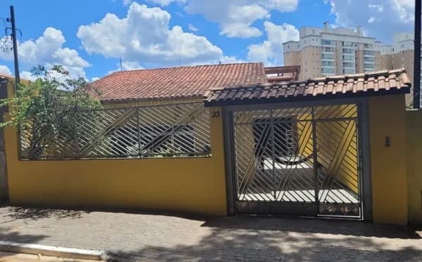 Casa à venda no bairro Jardim Germânia em São Paulo/SP