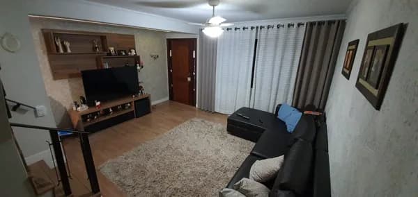 Casa à venda no bairro Jardim Pirajussara em São Paulo/SP