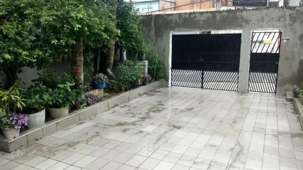 Casa à venda no bairro Jardim Ipê em São Paulo/SP