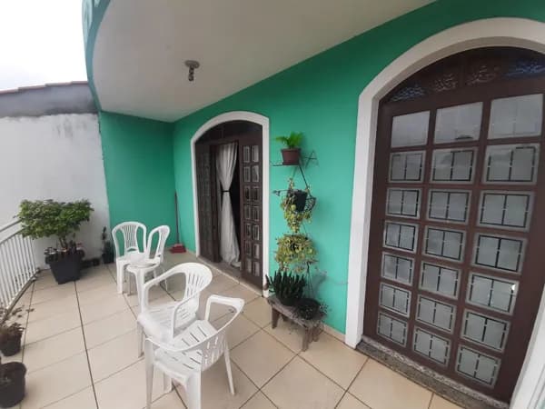 Casa à venda no bairro Jardim Diniz em Itapecerica da Serra/SP