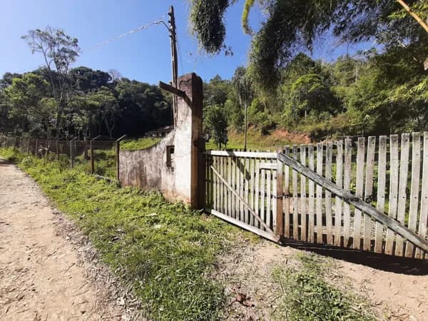 Chácara à venda no bairro Juquitiba em Juquitiba/SP