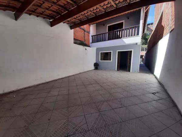 Casa à venda no bairro Valo Velho em Itapecerica da Serra/SP
