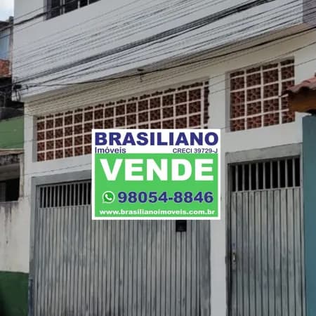 Casa à venda no bairro Parque Regina em São Paulo/SP