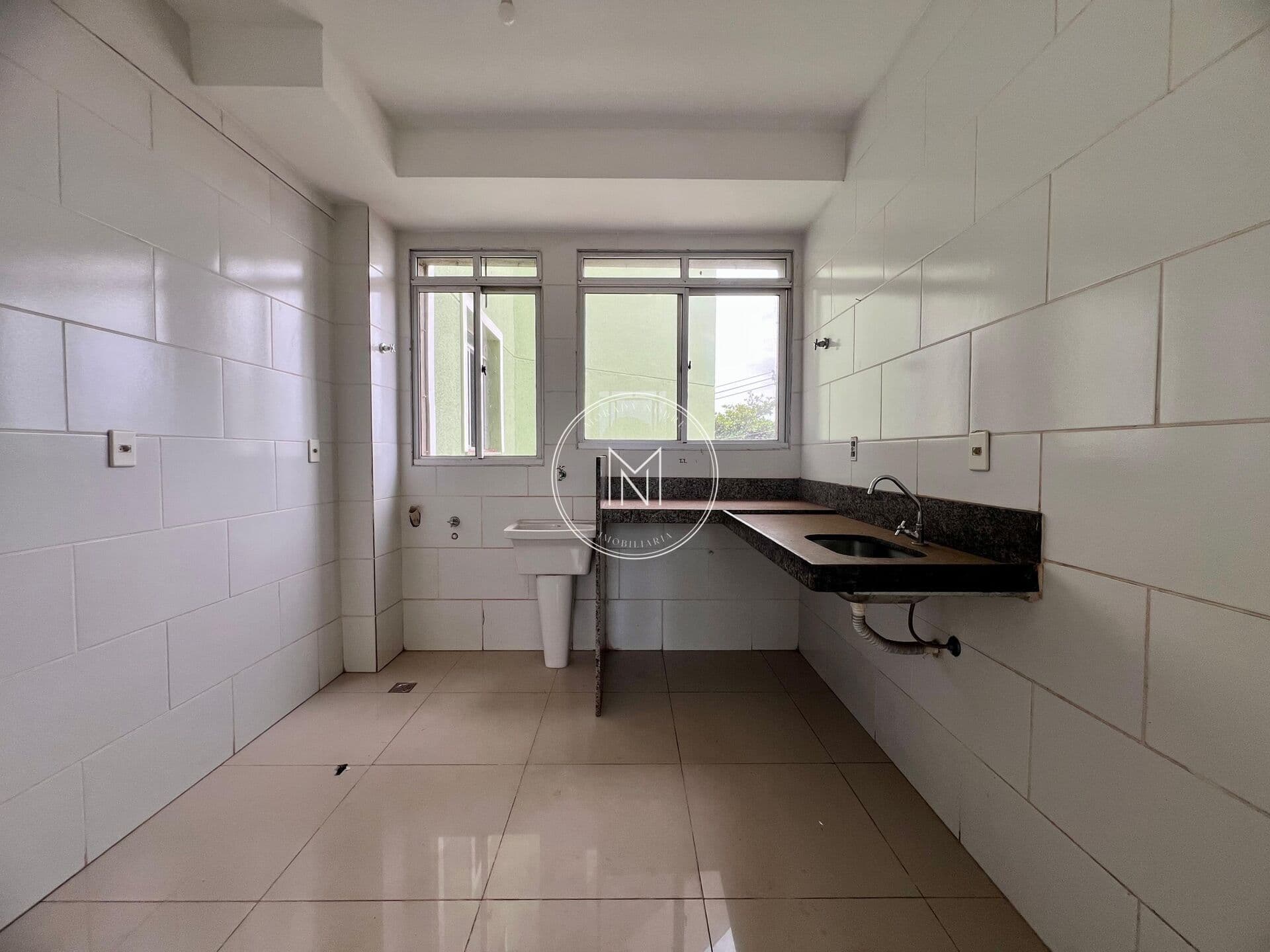 Apartamento à Venda no Bairro Tupanuara