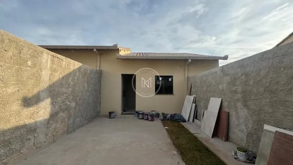 Casa com 2 dormitórios à venda no bairro Santo Antônio