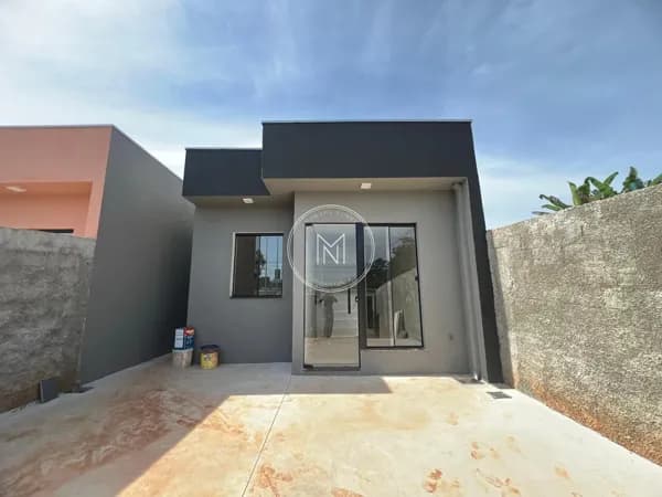 Casa com 3 Quartos a Venda no bairro Atenas