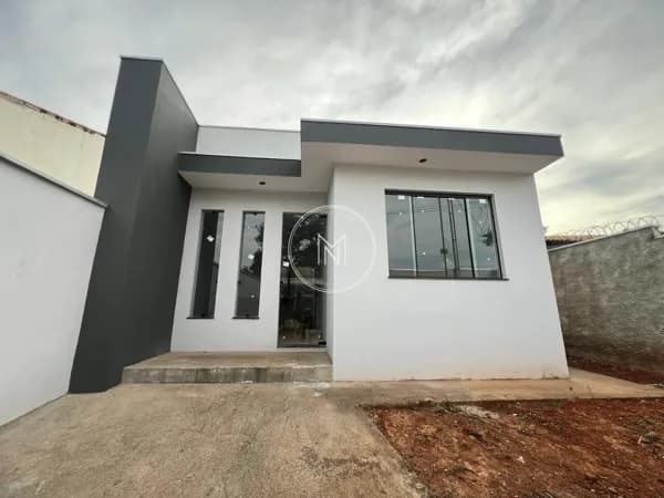 Casa com 2 dormitórios à venda no Pousada das Rosas