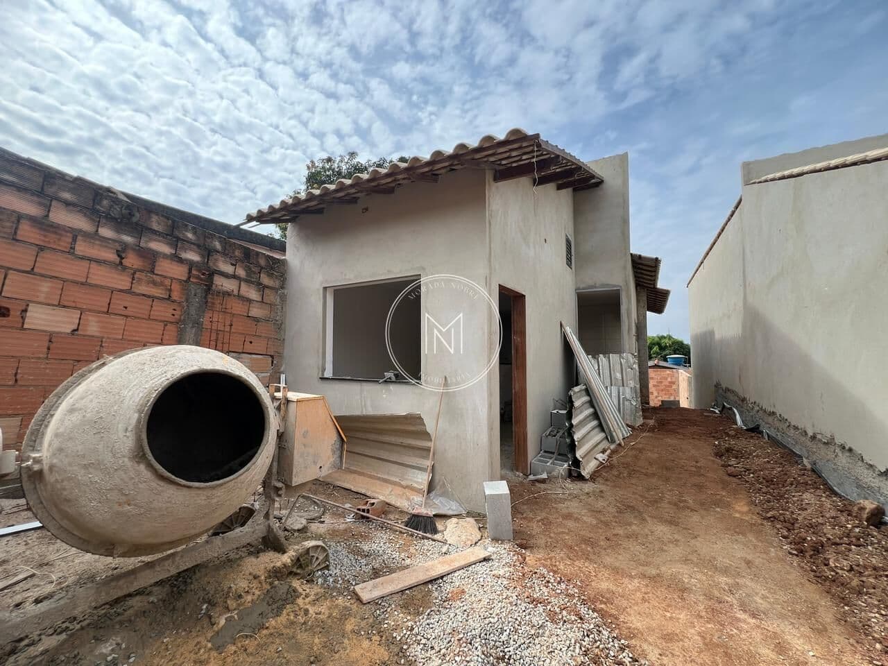 CASA 2 QUARTOS NO JARDIM VILA RICA