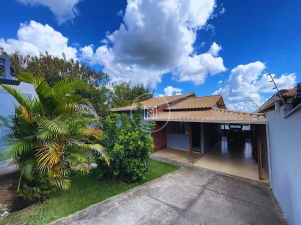 Casa com 3 dormitórios à venda no Bairro Fernão Dias