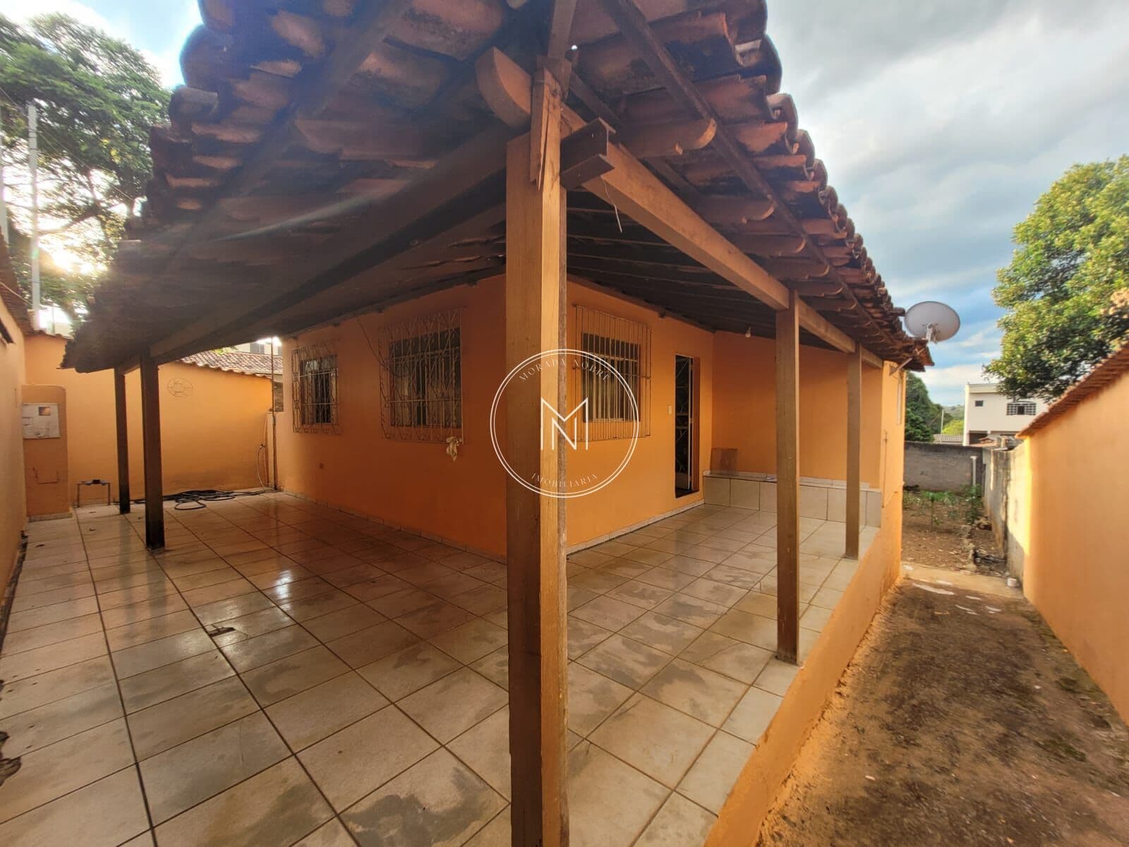 Casa em Centro, São Joaquim de Bicas/MG