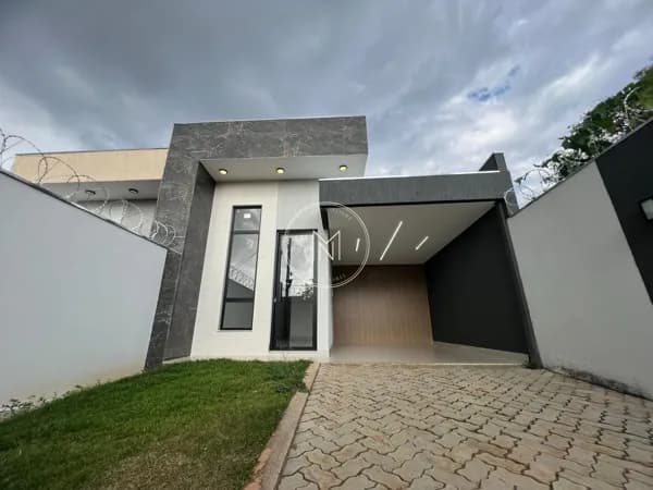 Casa Moderna à Venda no Bairro Três Poderes – Igarapé/MG