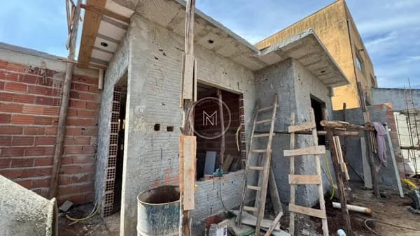 Casa em Construção à Venda no Bairro Canarinho – Igarapé/MG