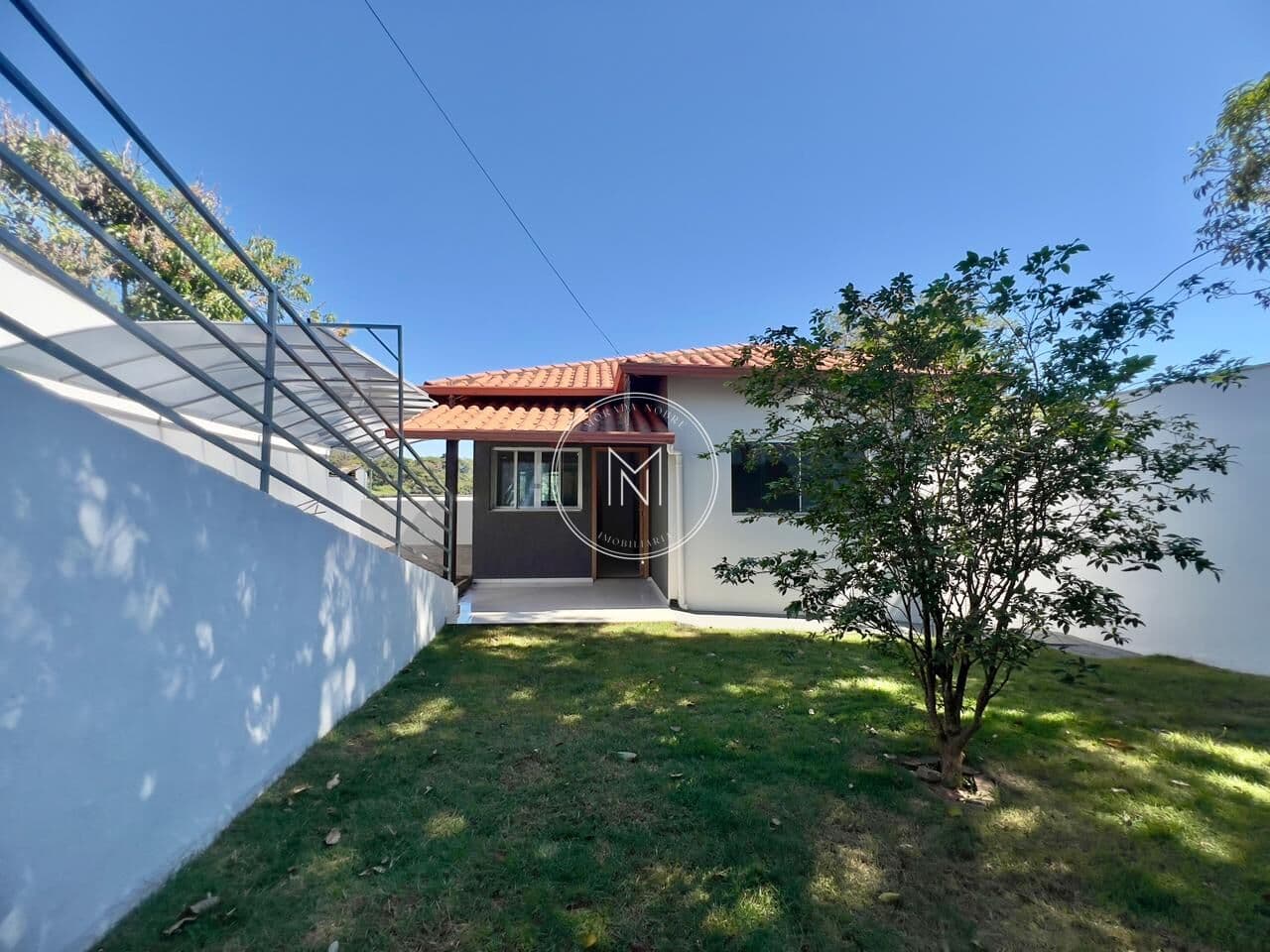 Casa moderna com lazer completo