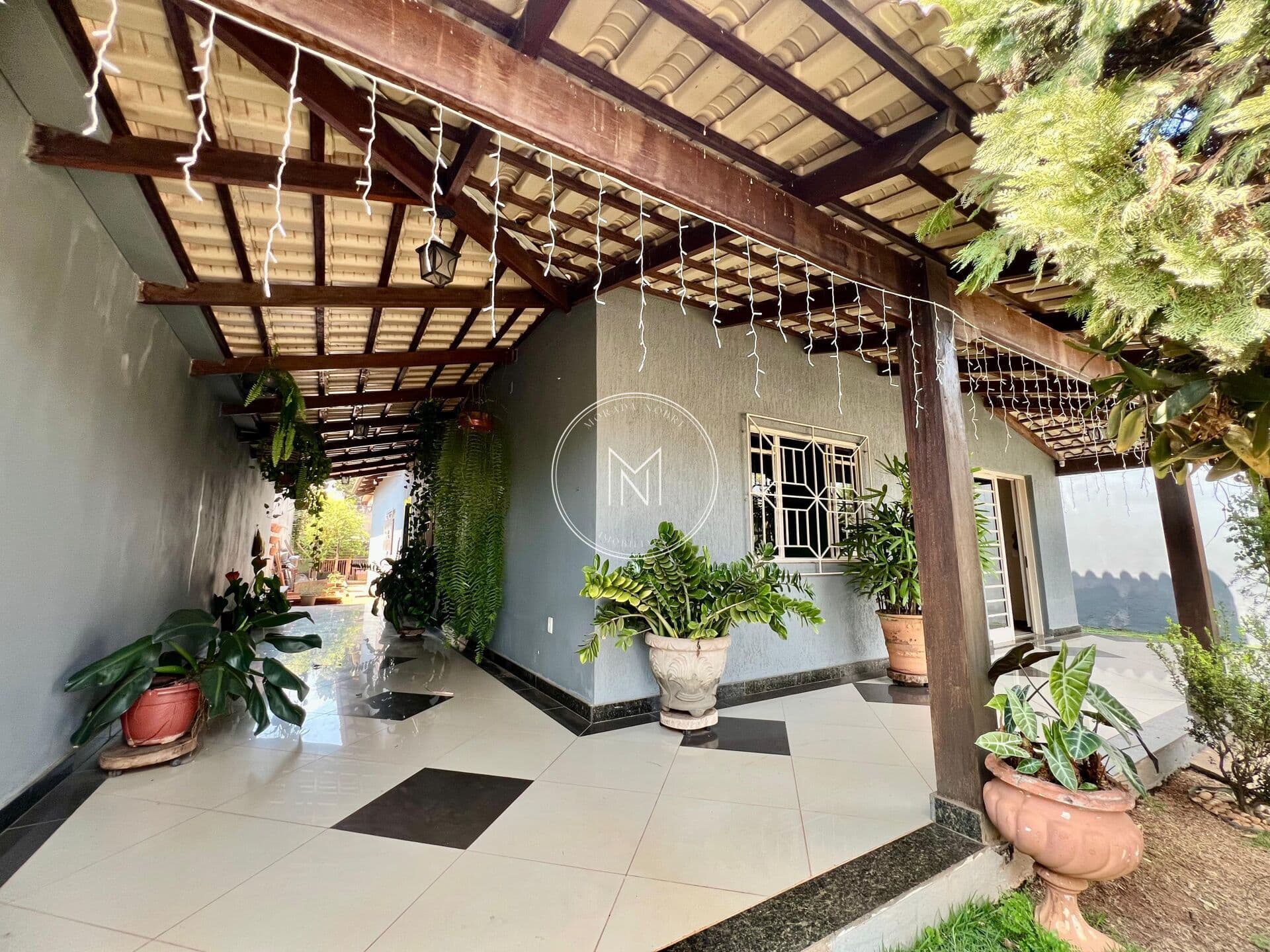 Casa à Venda no Bairro Santa Rita