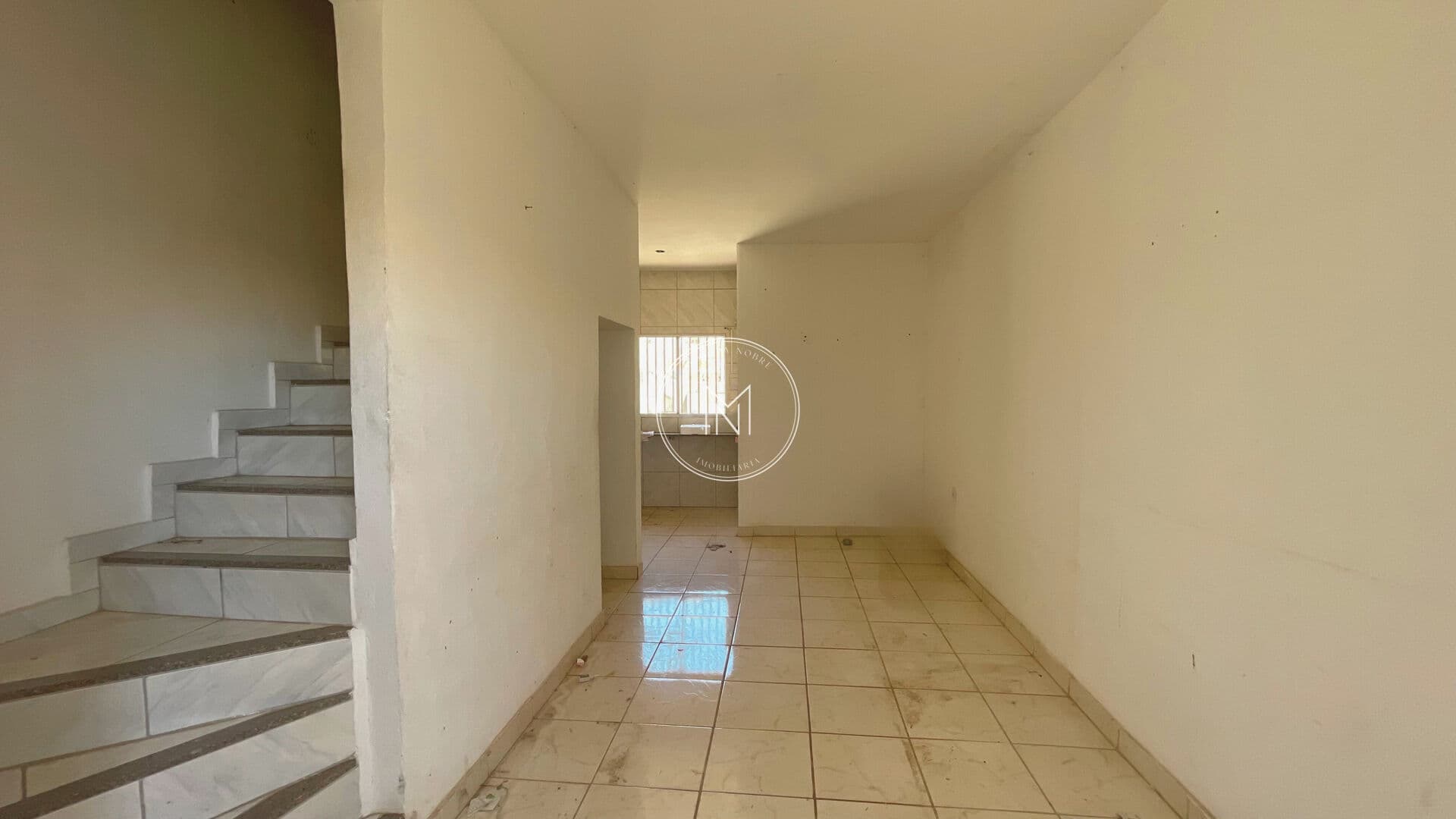 Duplex com 2 dormitórios à venda no Pedra Branca
