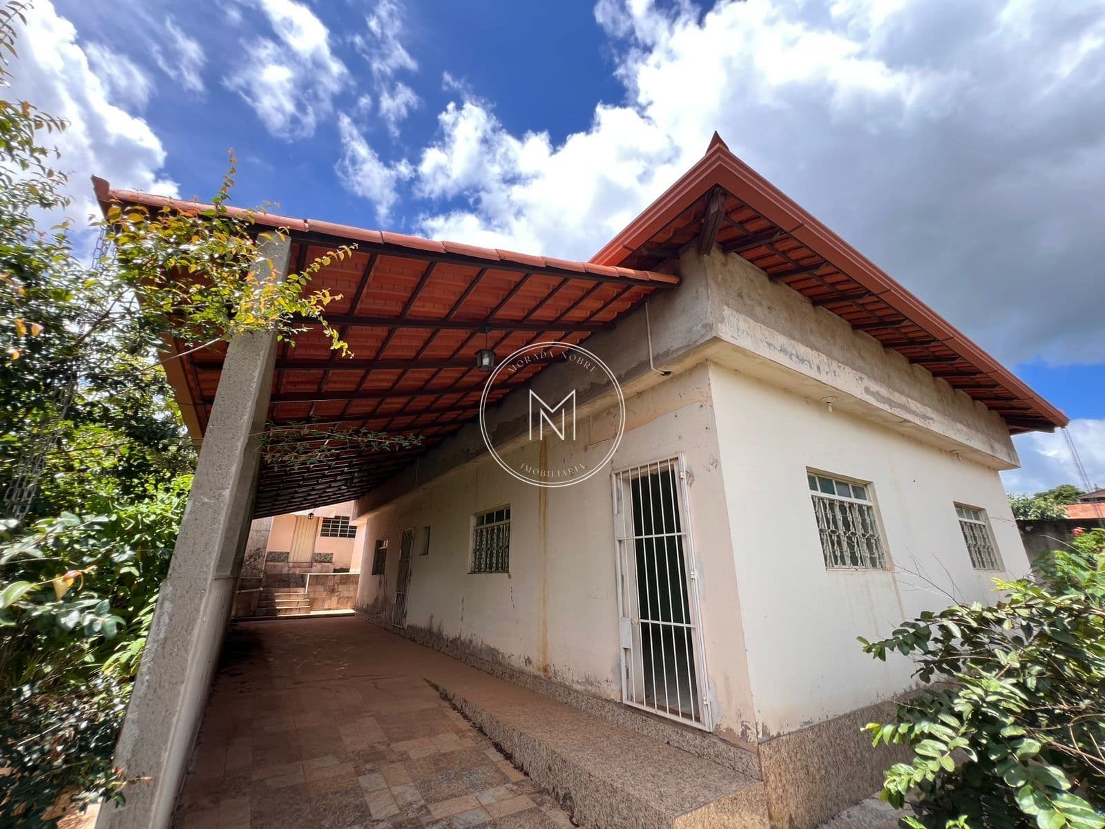Casa com 3 dormitórios à venda no Pousada del Rei