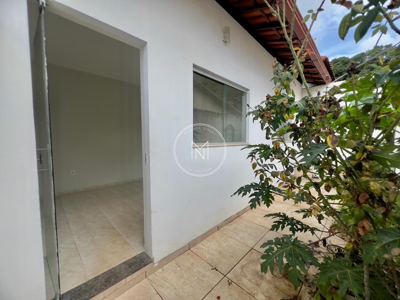 Casa com 2 dormitórios à venda no Alvorada Industrial