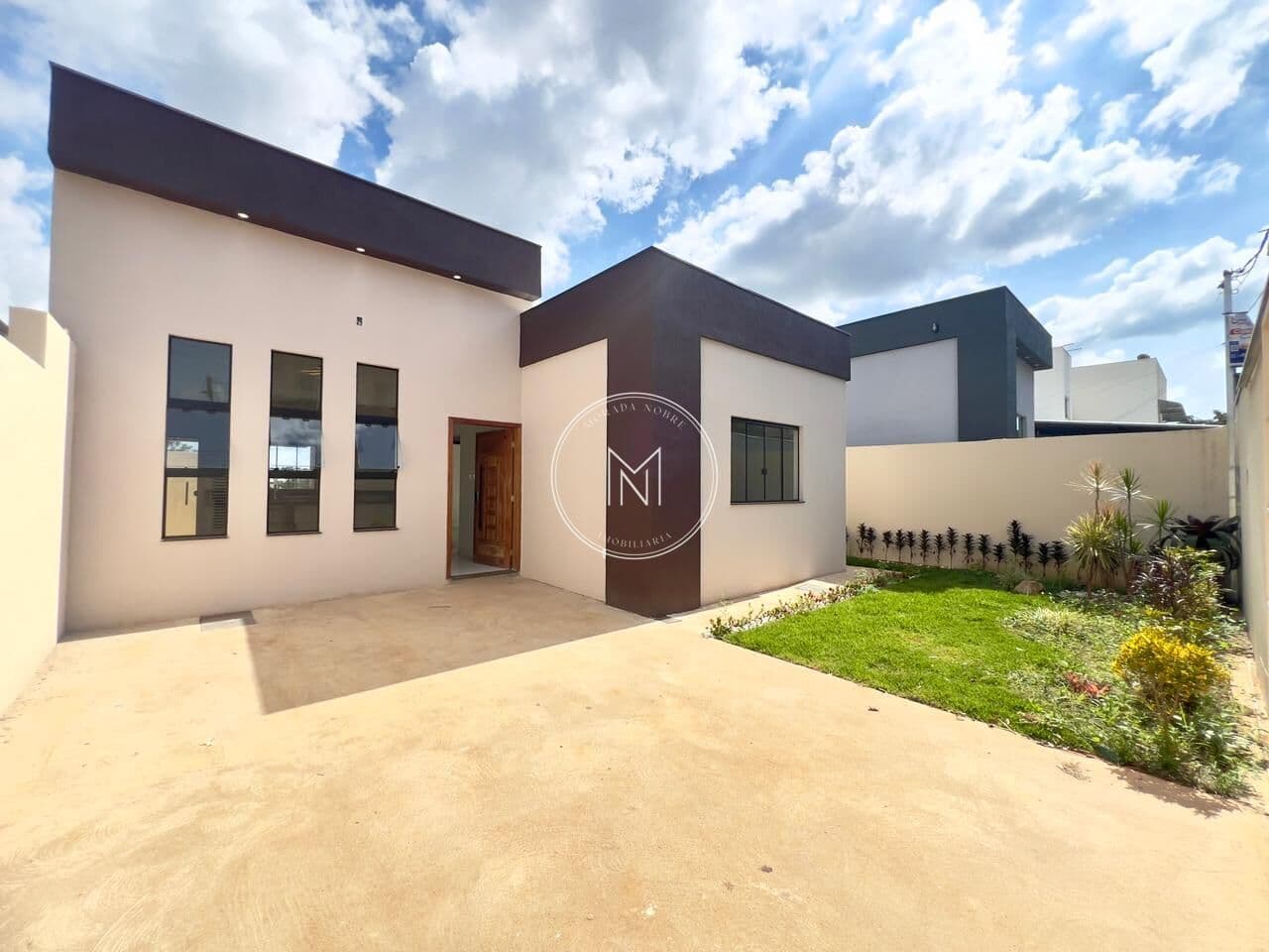 Casa com 3 dormitórios à venda no bairro São Sebastião