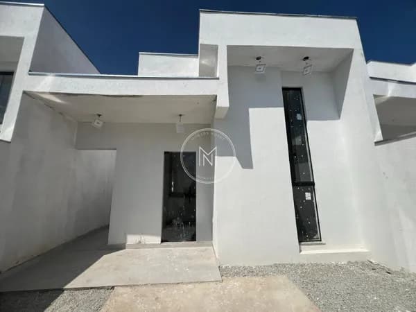 Casa com 2 dormitórios à venda no Residencial Casa Grande